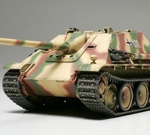 German Tank Destroyer Jagdpanther – Late Version - Model Kit